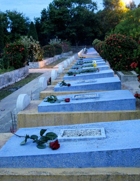 Sông Thạch Hãn rực sáng `đêm tri ân`