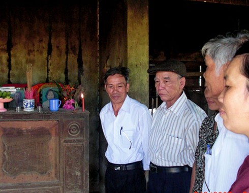 Sông Thạch Hãn rực sáng `đêm tri ân`