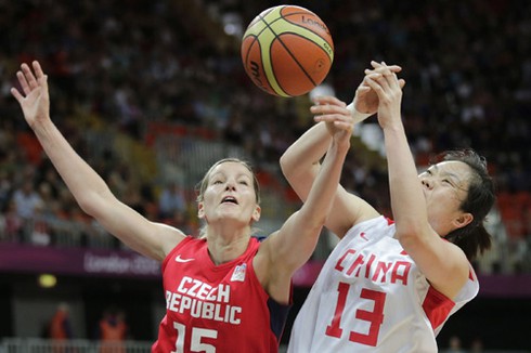 Hình ảnh ngày thi đấu đầu tiên ở Olympic 2012