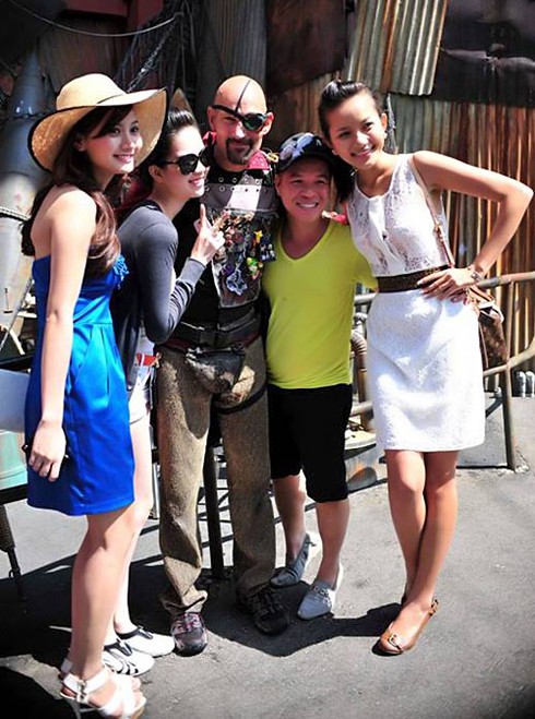 'Ông bầu' hoa hậu nổi giận khi Phan Như Thảo đòi trả danh hiệu