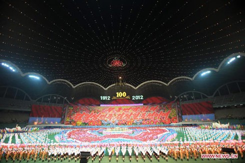 Triều Tiên thực hiện màn đồng diễn lớn nhất thế giới