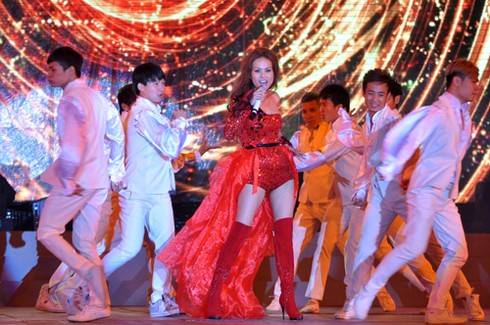 Lại Hương Thảo đăng quang 'Hoa khôi thể thao'