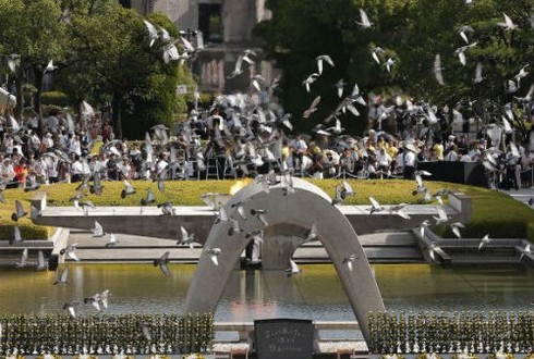 Nhật Bản tưởng niệm vụ ném bom nguyên tử xuống Hiroshima