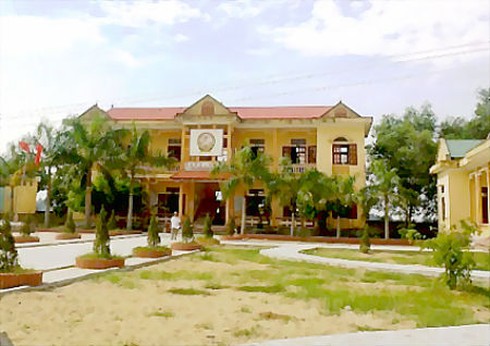 Cấp dưới chấm điểm cấp trên: Chưa thể kết luận tốt xấu