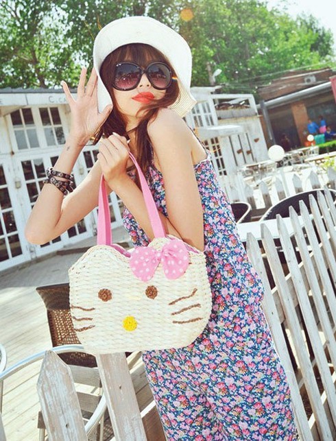 Túi cói đáng yêu cho cô nàng dễ thương