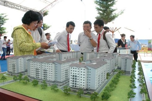 Căn hộ hơn 10 triệu/m2 `cháy` hàng