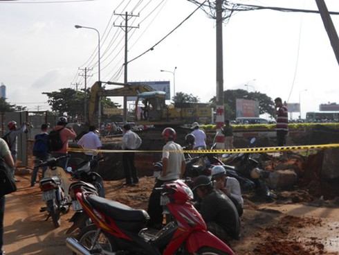 Thi công ống nước, 3 người thiệt mạng