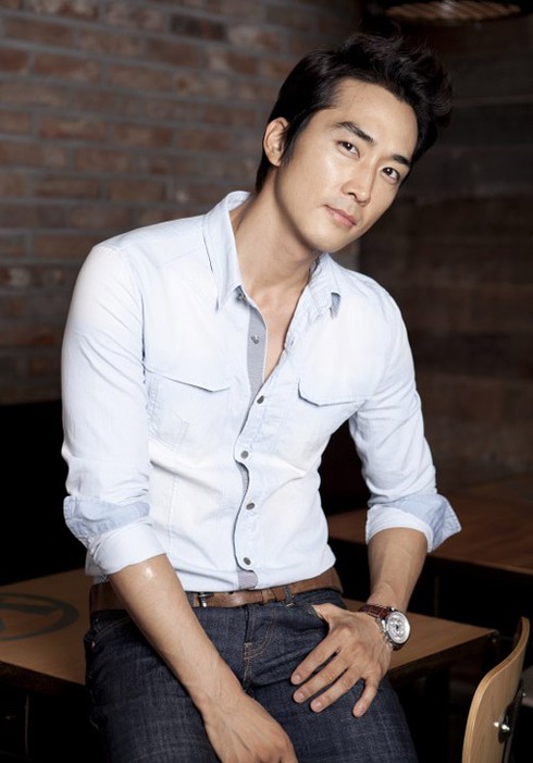 Song Seung Hun: 'Sẵn sàng từ bỏ công việc vì tình yêu'