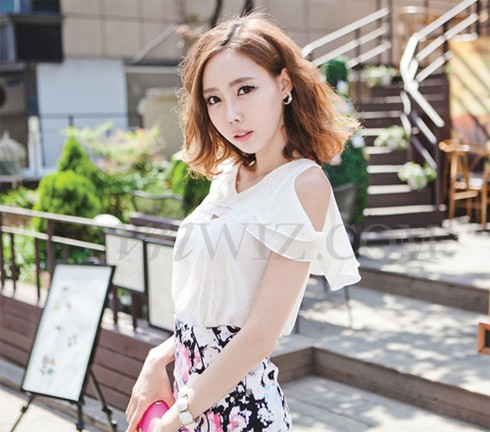 Giải nhiệt mùa hè với những dáng áo xinh