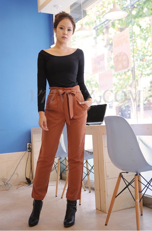 Giải nhiệt mùa hè với những dáng áo xinh