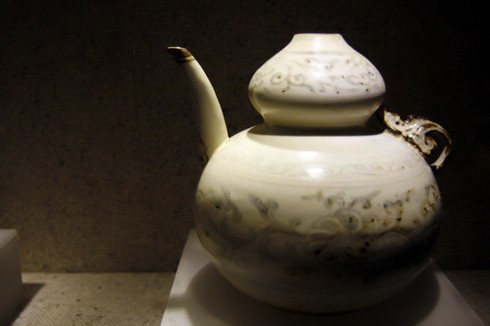 Bộ sưu tập cổ vật hiếm thấy ở Việt Nam