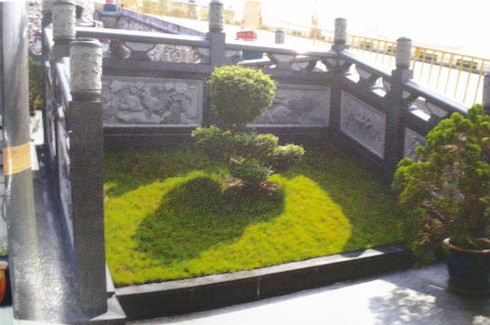 Ngôi mộ đặc biệt của 'bà bán bún nghìn tỷ'