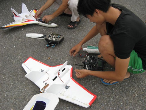 Thú chơi phi cơ mô hình