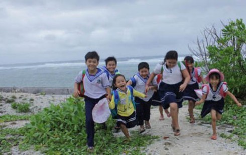 Xây dựng trường học trên đảo Trường Sa Lớn