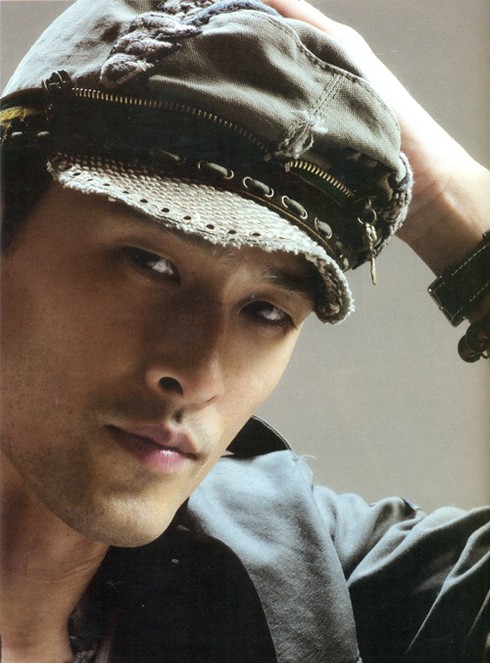 Johnny Trí Nguyễn chia sẻ về 'người tình mới'