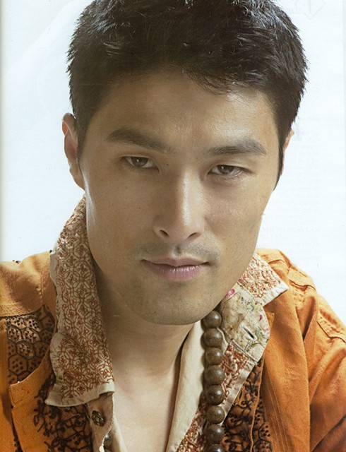 Johnny Trí Nguyễn chia sẻ về 'người tình mới'