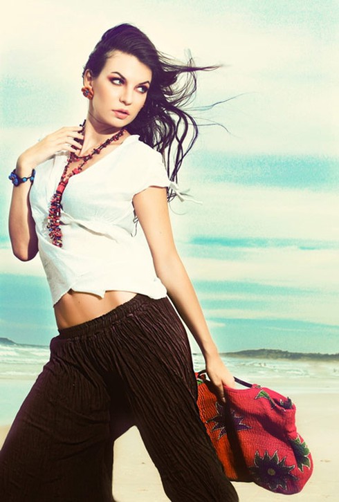 Sắc màu bohemieng cho ngày hè trên biển