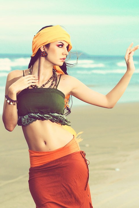 Sắc màu bohemieng cho ngày hè trên biển