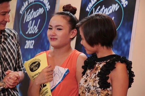 Vietnam Idol mở màn hài hước với ‘đặc sản thảm họa’
