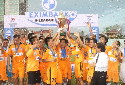 Đà Nẵng đăng quang V-League, Đồng Tháp xuống hạng