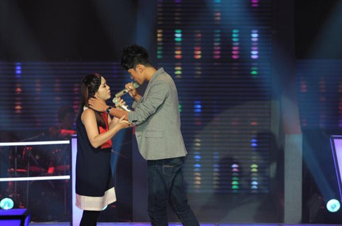 The Voice thành võ đài chia rẽ thí sinh?