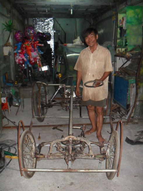 'Lão kỹ sư chân đất' và những sáng chế 'độc' ở Sài Thành