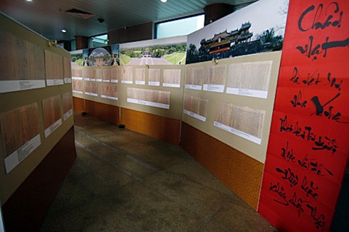 Bút tích 'độc nhất vô nhị' 10 đời vua triều Nguyễn