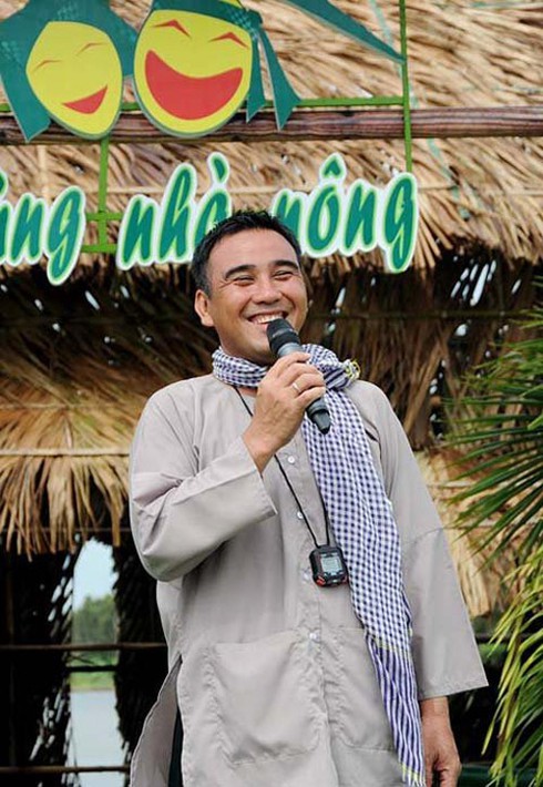 Vì sao diễn viên đắt show làm MC?