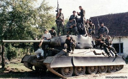 T-34 - ‘cơn ác mộng’ Thế chiến 2 vẫn tung hoành