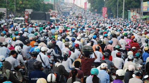 Hạn chế xe cá nhân: Lãnh đạo Hà Nội dè dặt