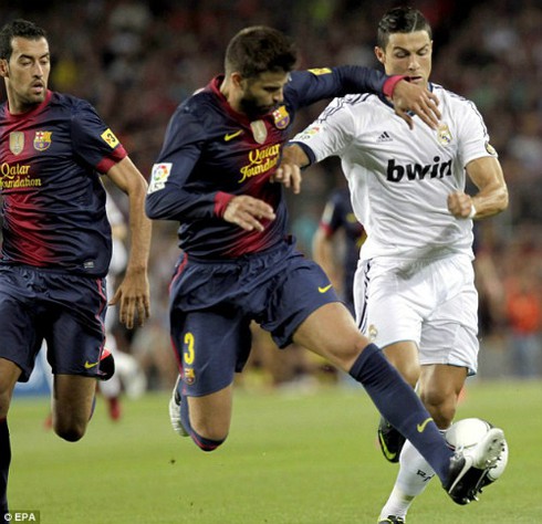 Những hình ảnh Barca ngược dòng ngoạn mục trước Real