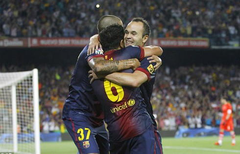 Những hình ảnh Barca ngược dòng ngoạn mục trước Real