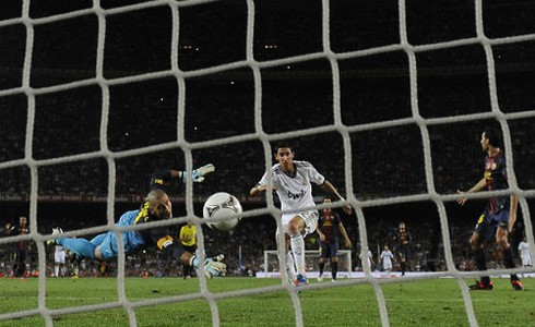 Những hình ảnh Barca ngược dòng ngoạn mục trước Real