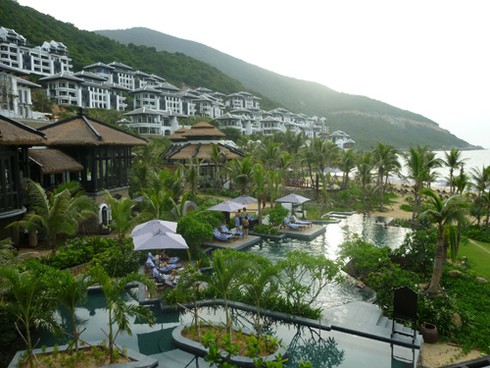 Từ `kiệt tác resort` nhìn rừng nguyên sinh Sơn Trà bị tàn phá