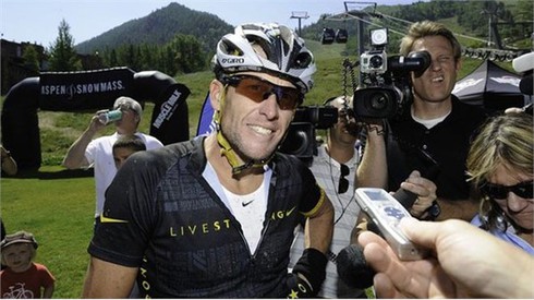 Lance Armstrong: “Đừng khóc cho tôi”