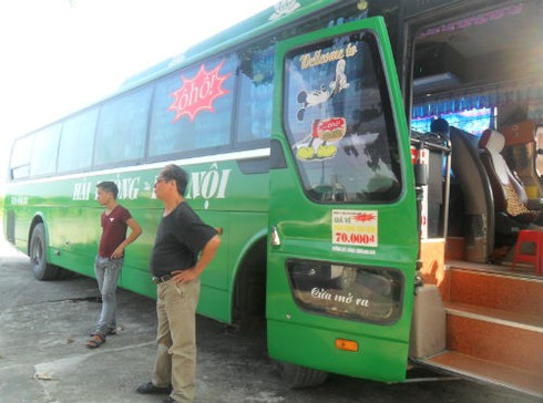 Xe khách chất lượng cao chở mỡ lợn thối