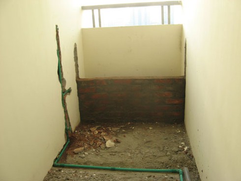 Dự án FLC Landmark Tower: Chủ đầu tư dọa thanh lý hợp đồng, dân nhận nhà lại đập đi xây lại