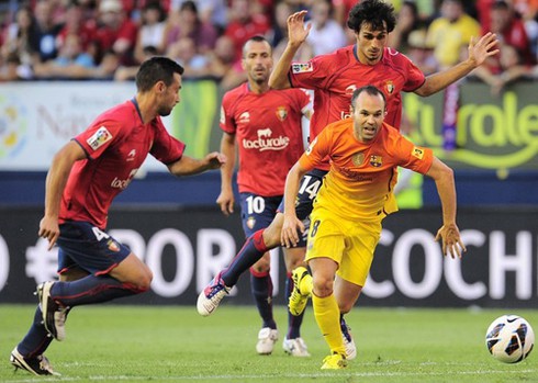 5 phút lóe sáng của Messi giúp Barca thoát chết