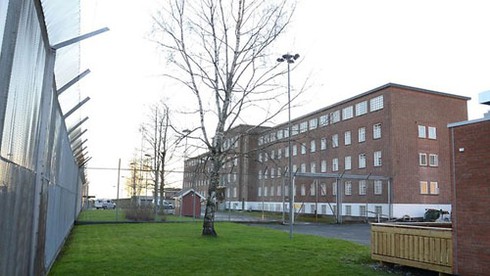 Nhà tù đặc biệt giam sát thủ Na Uy