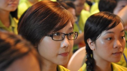 Vẻ đẹp của các nữ thủ khoa xuất sắc 2012