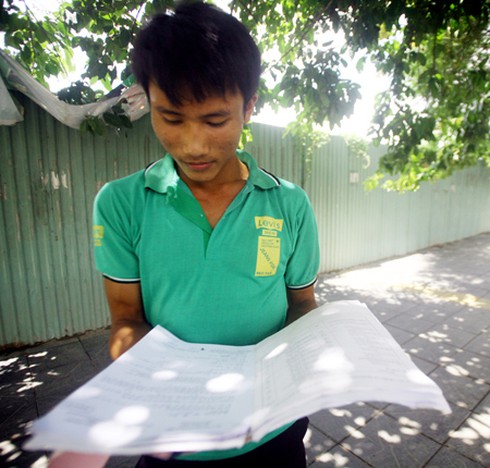 Đạp xe 300km từ Nghệ An ra Hà Nội thi đại học