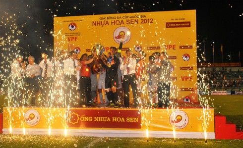 Bầu Thụy: 'Ai nói Sài Gòn XT bị rao bán là kẻ phá hoại bóng đá'