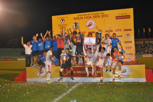 Bầu Thụy: 'Ai nói Sài Gòn XT bị rao bán là kẻ phá hoại bóng đá'