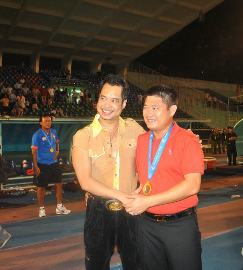 Bầu Thụy: 'Ai nói Sài Gòn XT bị rao bán là kẻ phá hoại bóng đá'