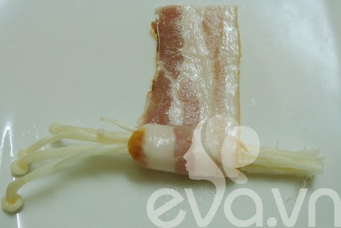 Làm thịt cuộn nấm đón ngày Quốc khánh