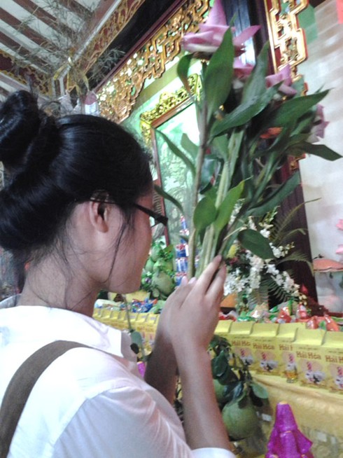 Thả chim phóng sinh ngày lễ Vu Lan