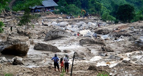 Lũ quét kinh hoàng ở Lào Cai làm 6 người chết, 4 người mất tích
