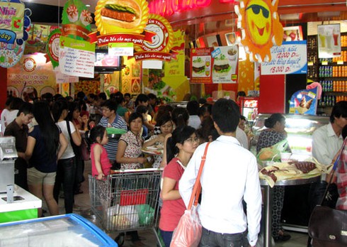 Khu vui chơi đông nghẹt ngày nghỉ lễ