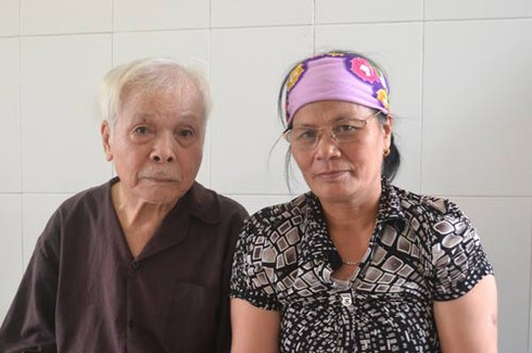 Ông lão 85 tuổi vẫn ‘thèm’ được lấy vợ