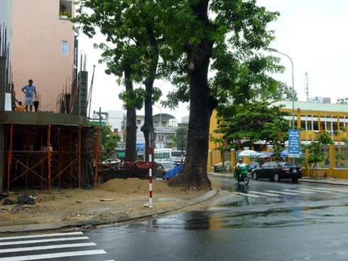 Đà Nẵng: Trường THPT Phan Châu Trinh lo mất phòng học